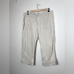 Aventura white organic cotton capris size 10
